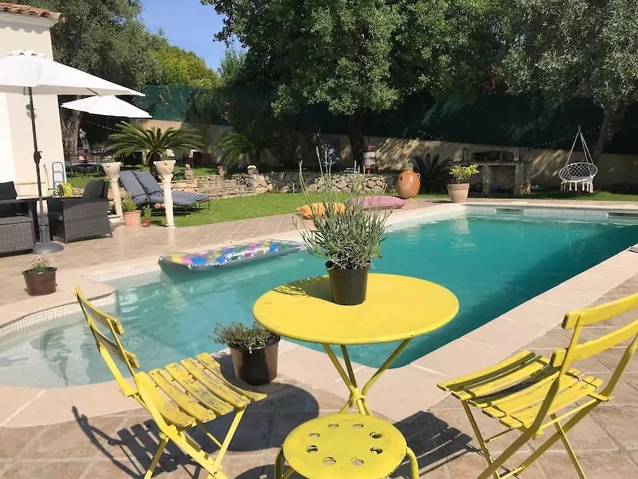10Mn De Cannes, Villa Entiere De 150M2. Le Cannet 0*,  France