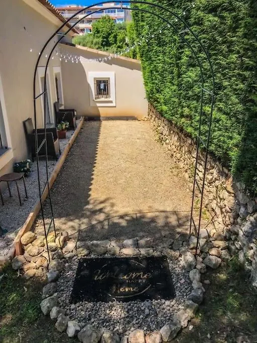 10Mn De Cannes, Villa Entiere De 150M2. Le Cannet